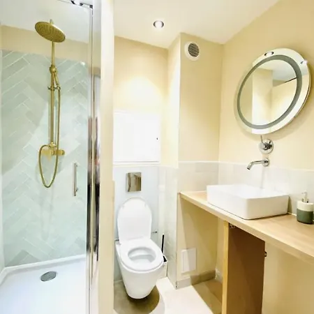 Terrasse & Parking Gratuit En 아파트