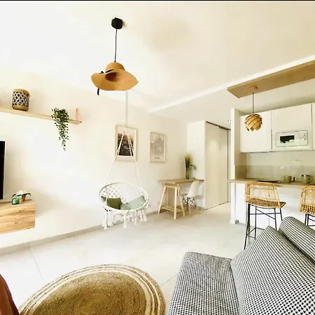 아파트 Terrasse & Parking Gratuit En *